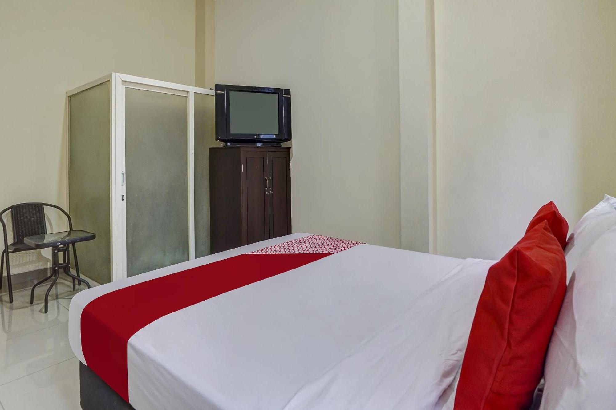 Oyo 91084 Oke Guest House マラン エクステリア 写真
