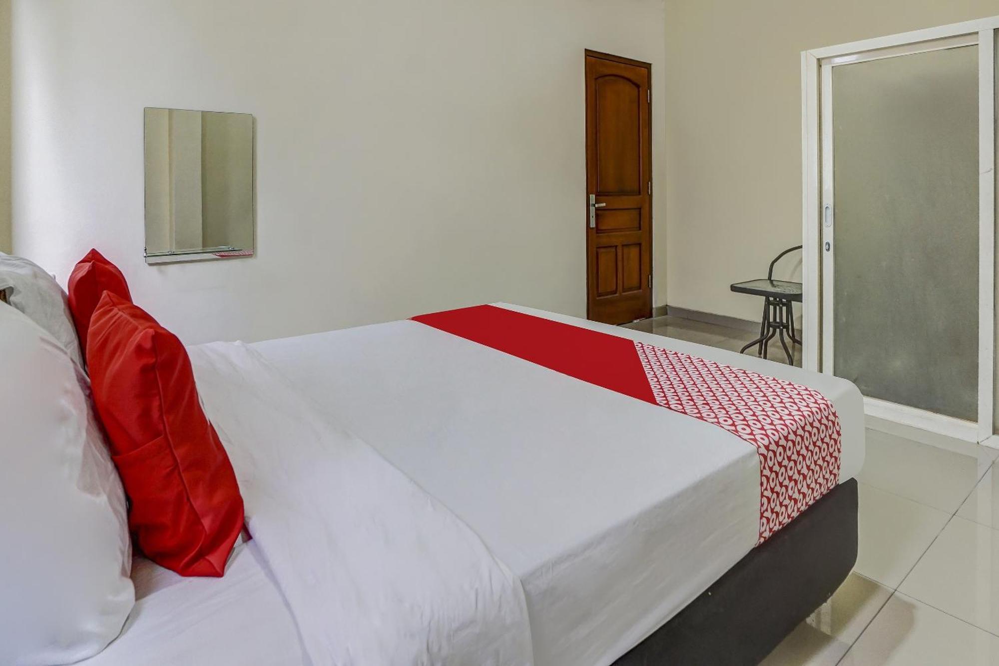 Oyo 91084 Oke Guest House マラン エクステリア 写真